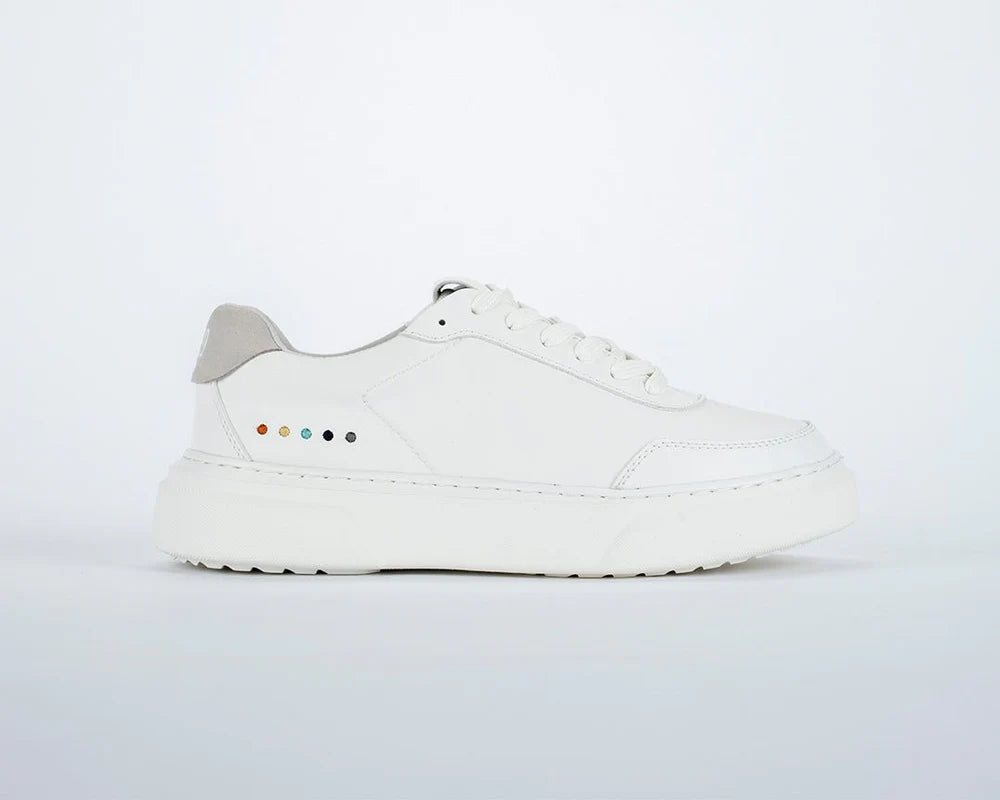 Apple Vegan Sneakers (MIKA)